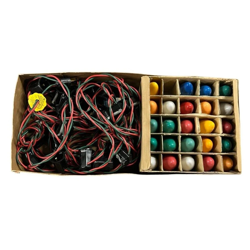 PENNANT C9Christmas Lights 25Outdoor Bulbs  Mid-Century Santa Box 1950’s 120v